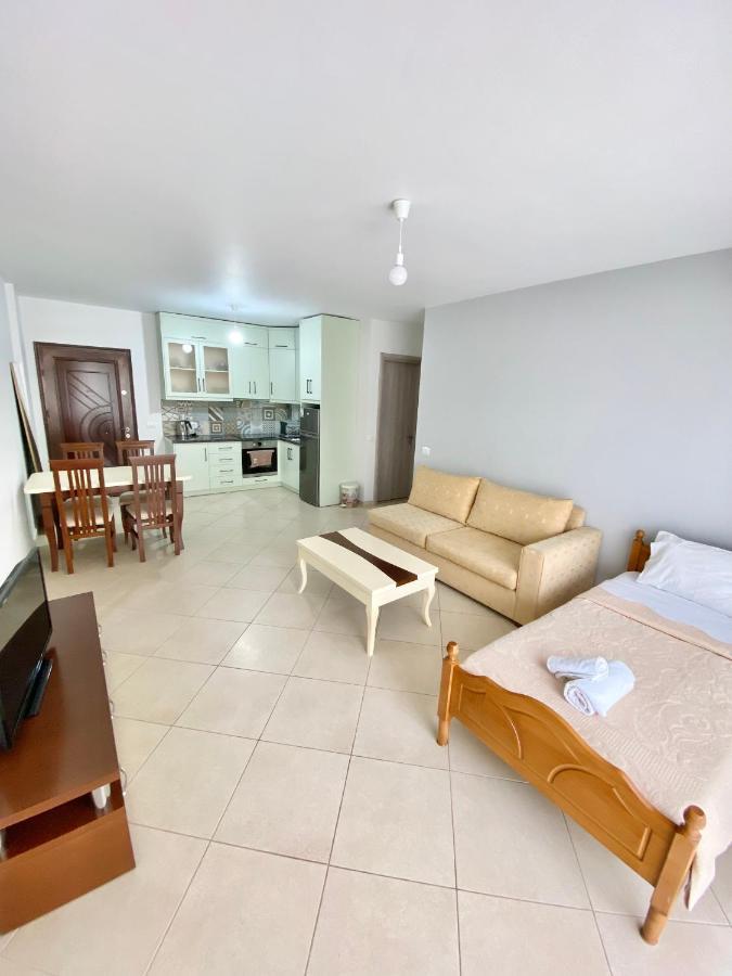 Evgenia'S Apartment Saranda Zewnętrze zdjęcie